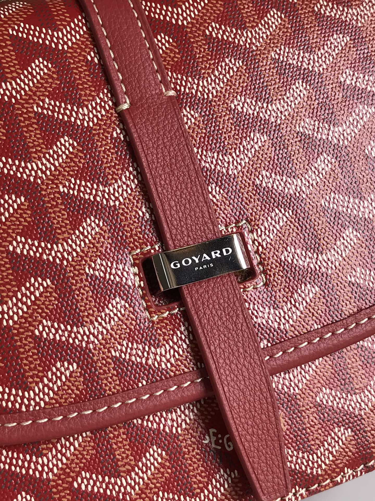 Belvedere MM Shoulder Bag In Burgundy